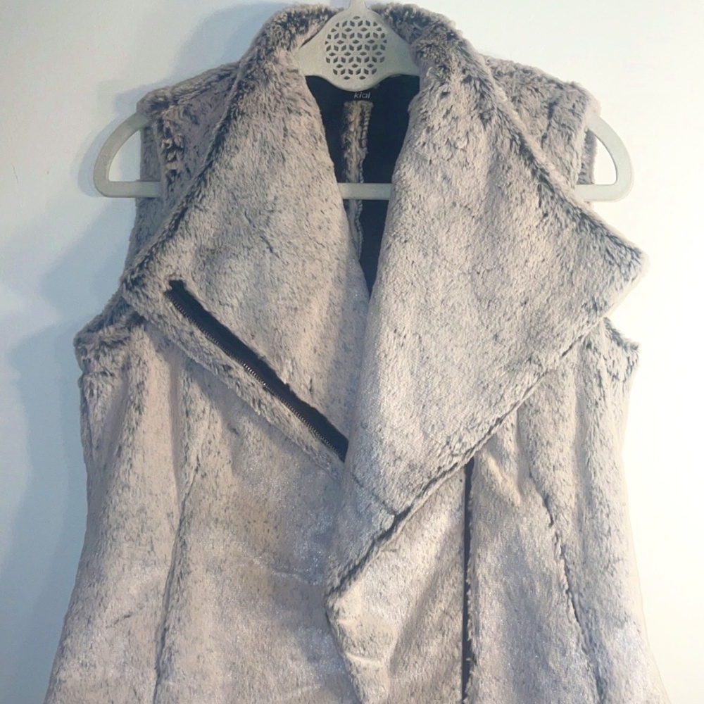 KIAL faux fur vest.